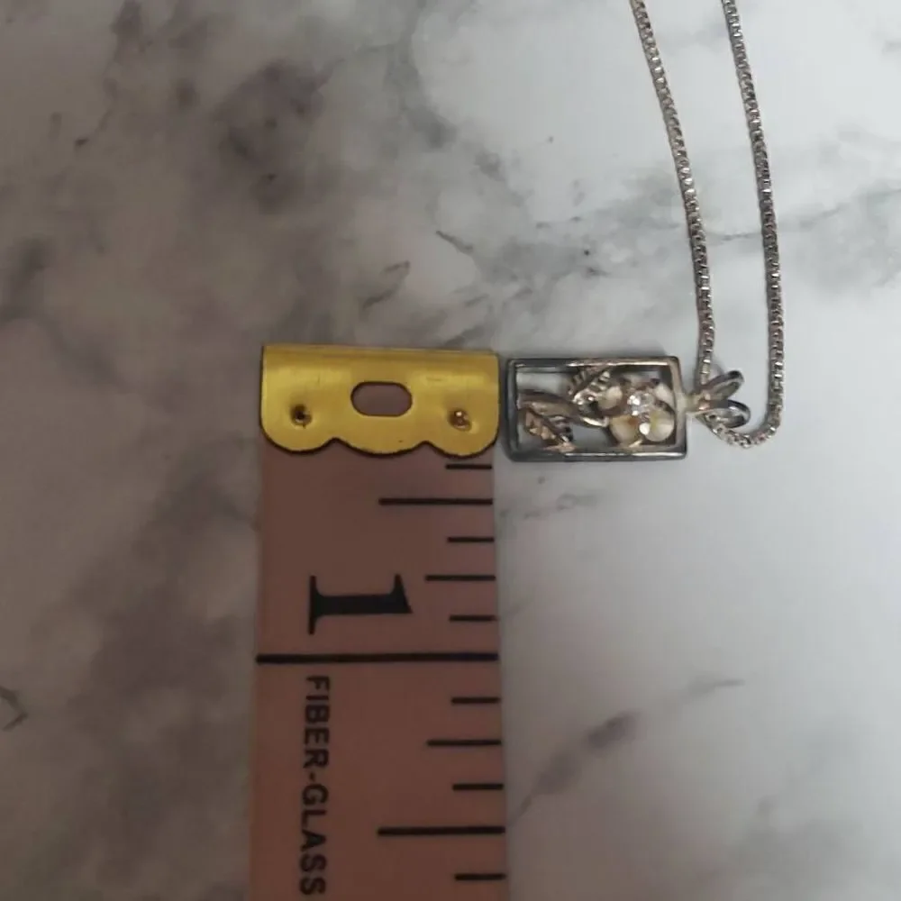Vintage 925 Sterling Silver Floral Italian Necklace‎